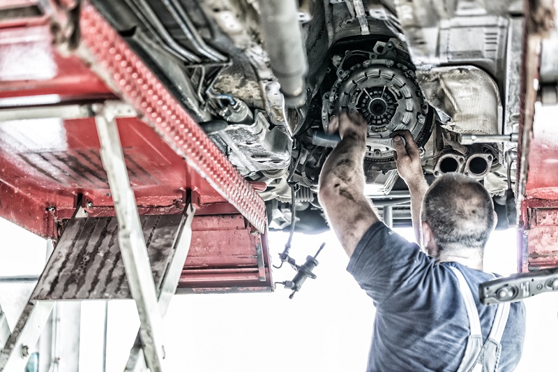 How Much Does it Cost to Replace a Car Clutch