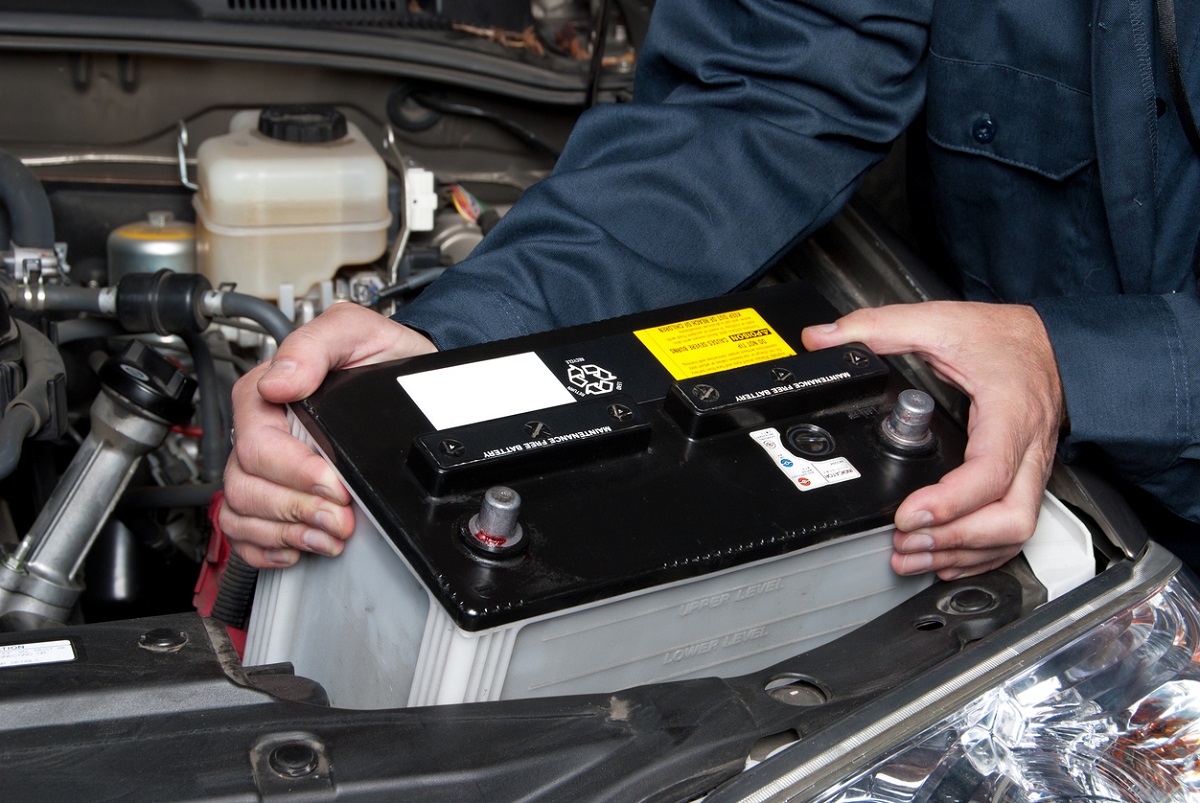 How to Know What Type of Battery My Car Takes?