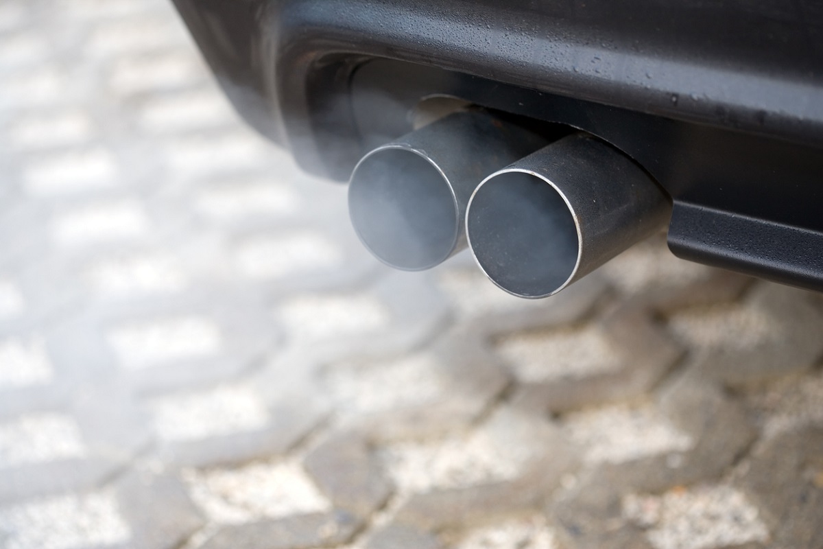 Why Do MOT Tests Include A Strict Emissions Test?
