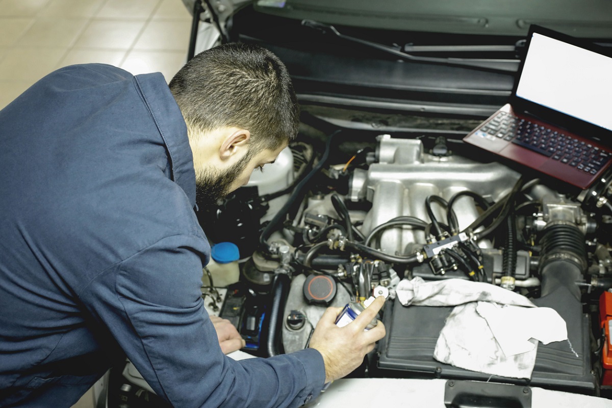 Technician mechanic store